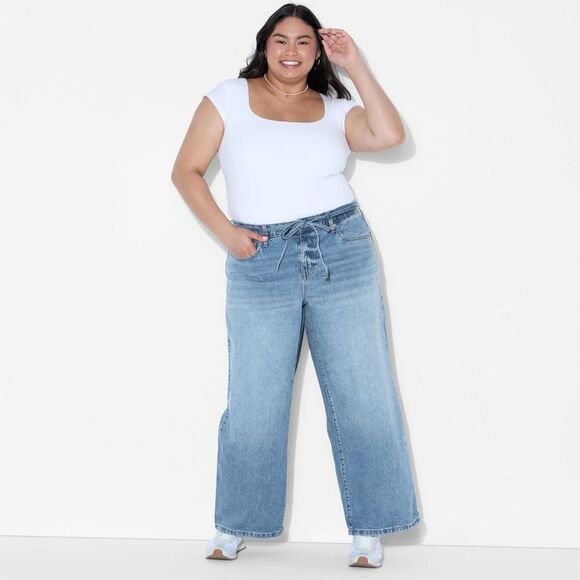 Wild Fable - Women's Low-Rise Baggy Jeans - Wild Fable Light Wa Light Wash - Picture 1 of 3